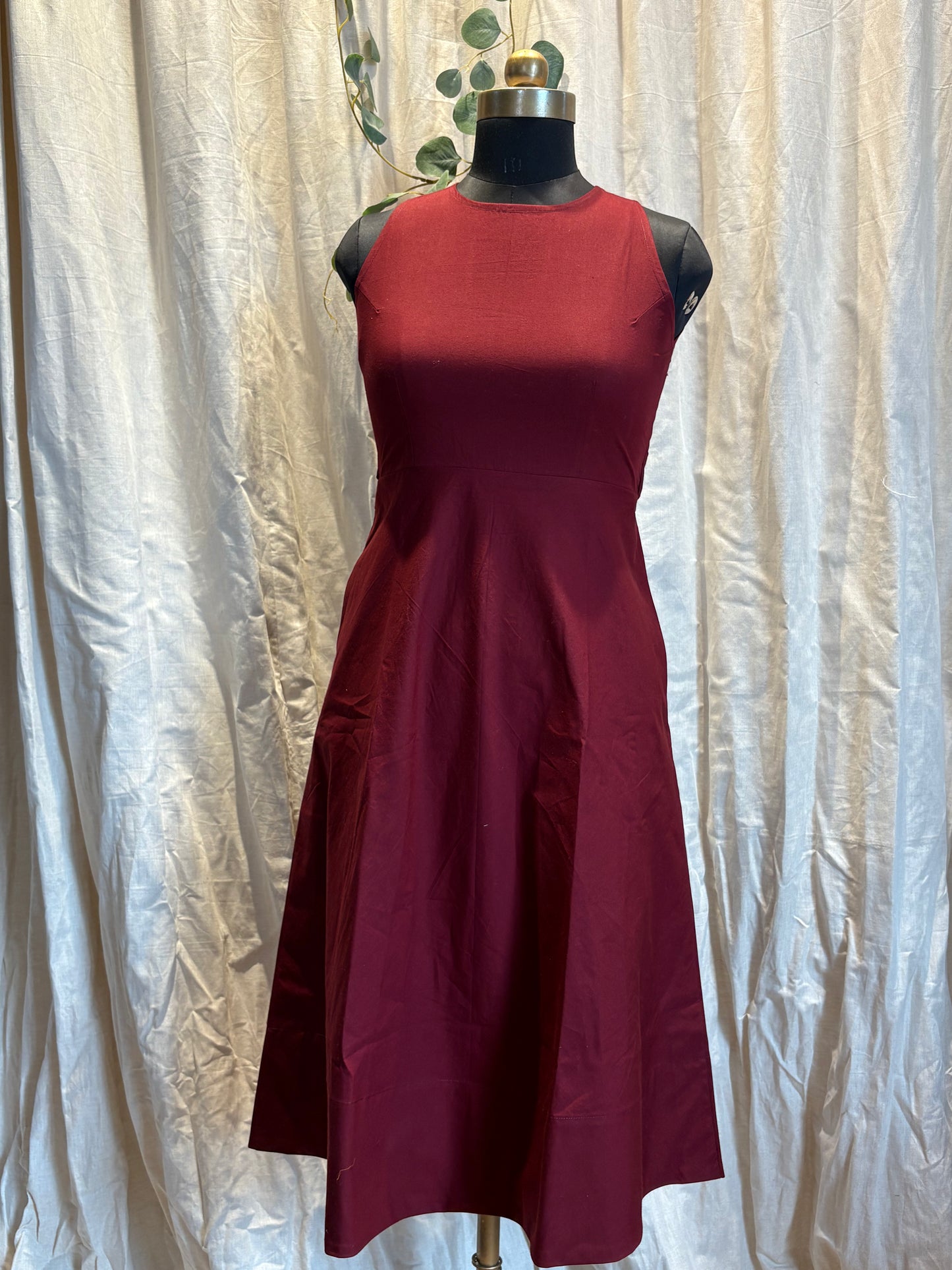 Eva Dress - Maroon Poplin