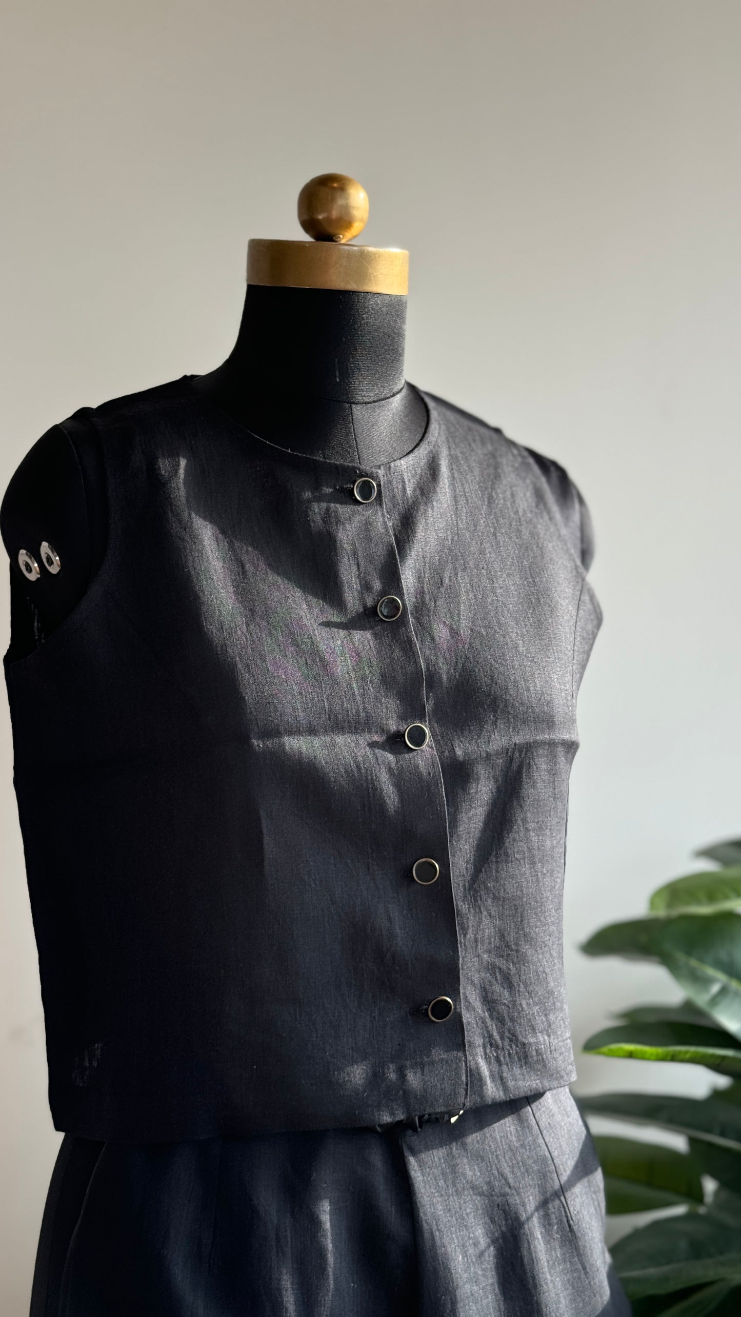 Noir Island Escape Coord Set