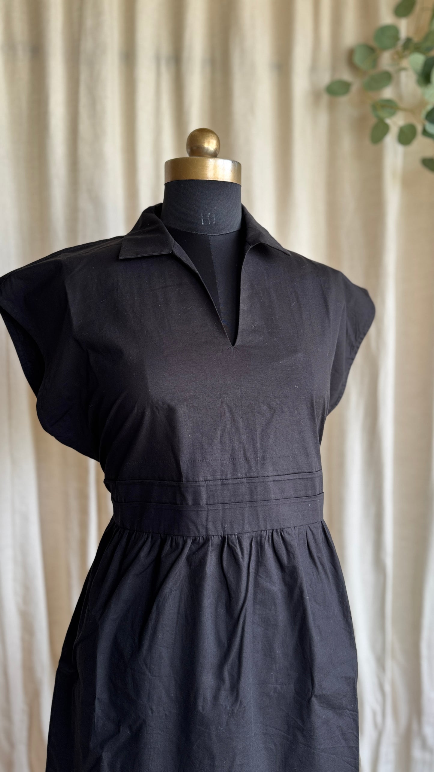 Sunday Stroll Dress - Black Poplin