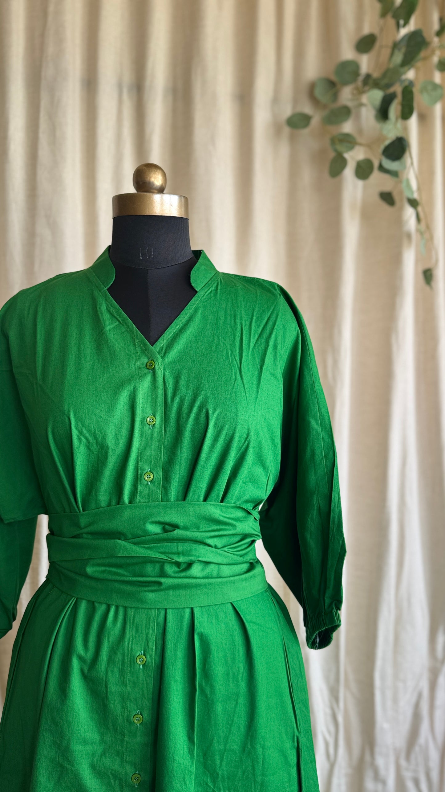 Everstyle - Green Poplin Midi Dress