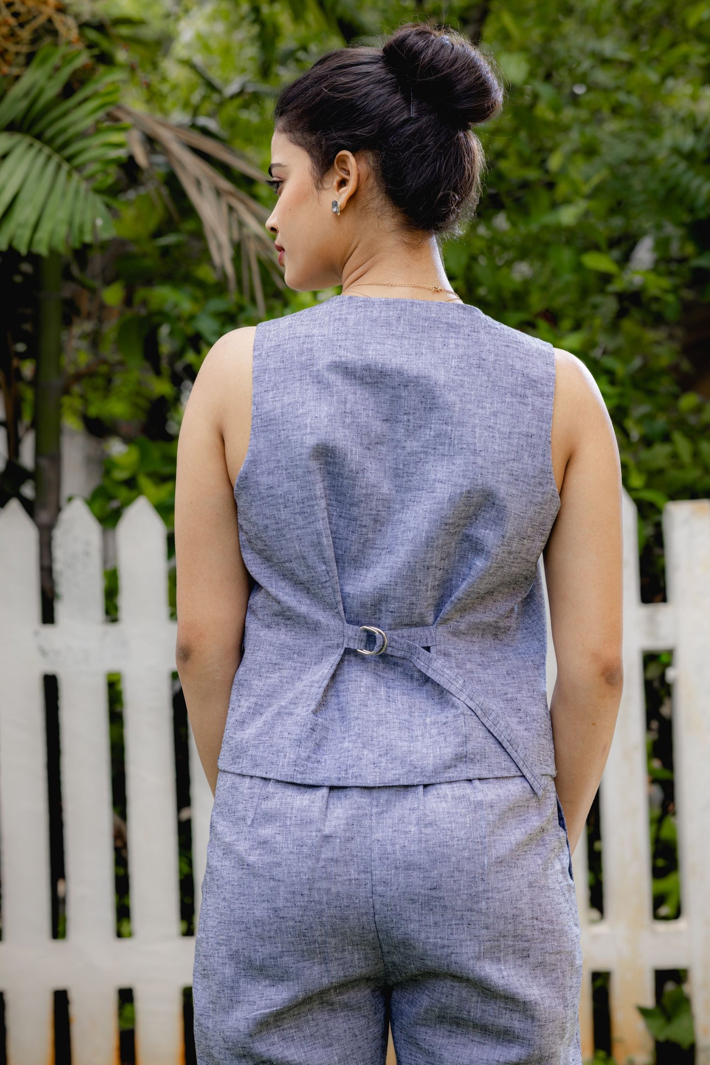 Pepper & Me Linen Blend Vest