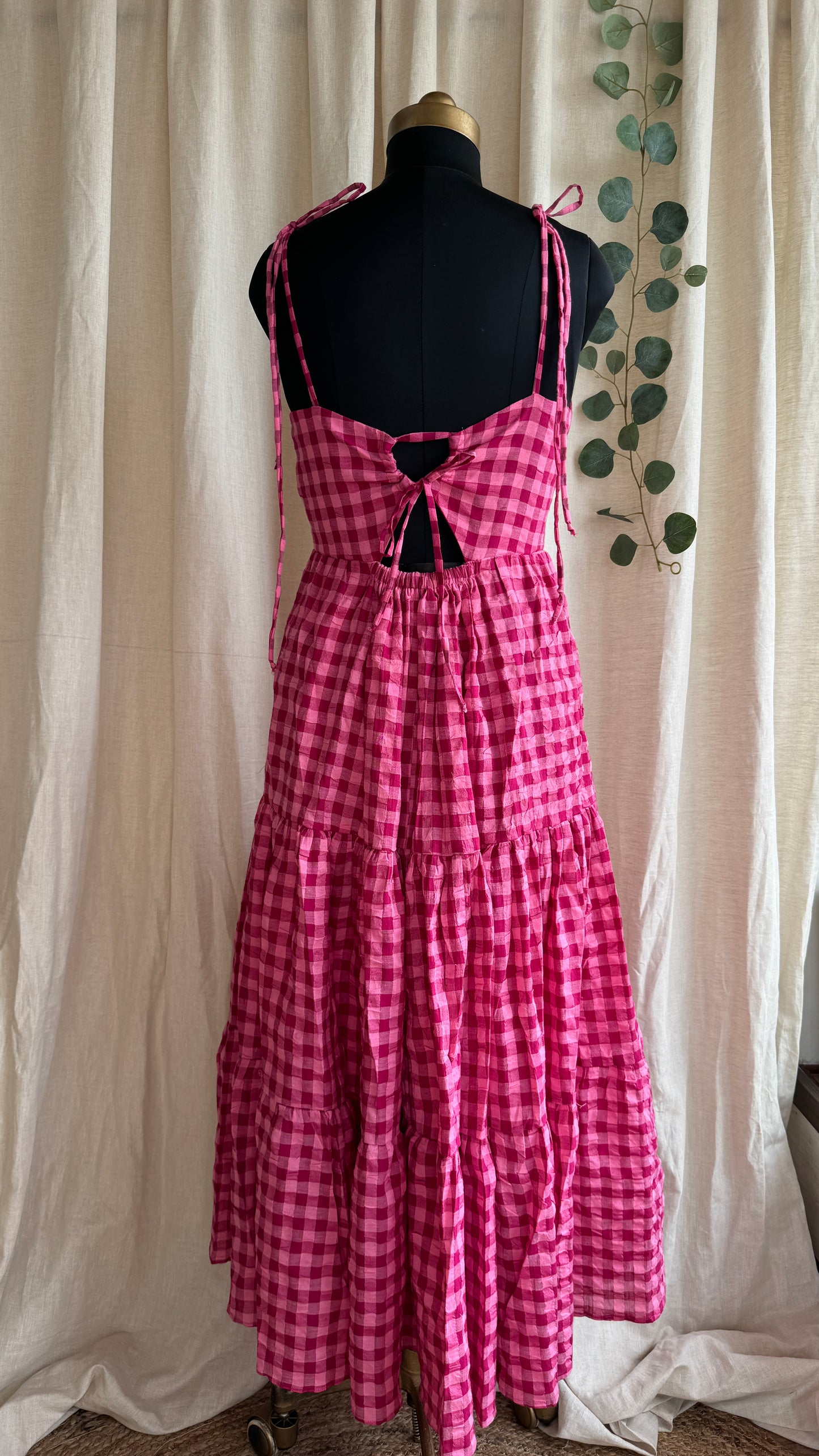 The Seersucker Bella Dress - Raspberry Gingham