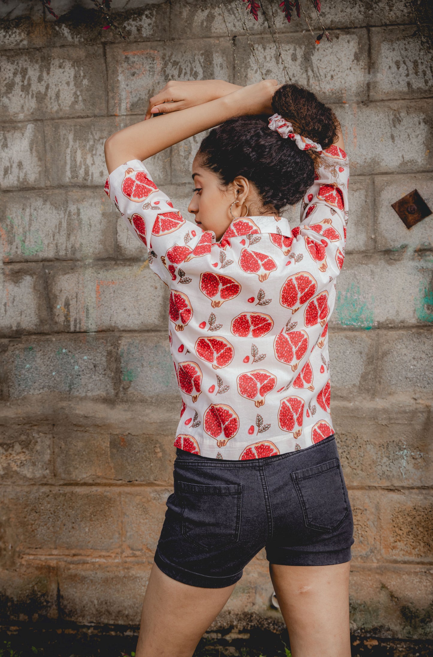 The Anar Bliss Crop Shirt